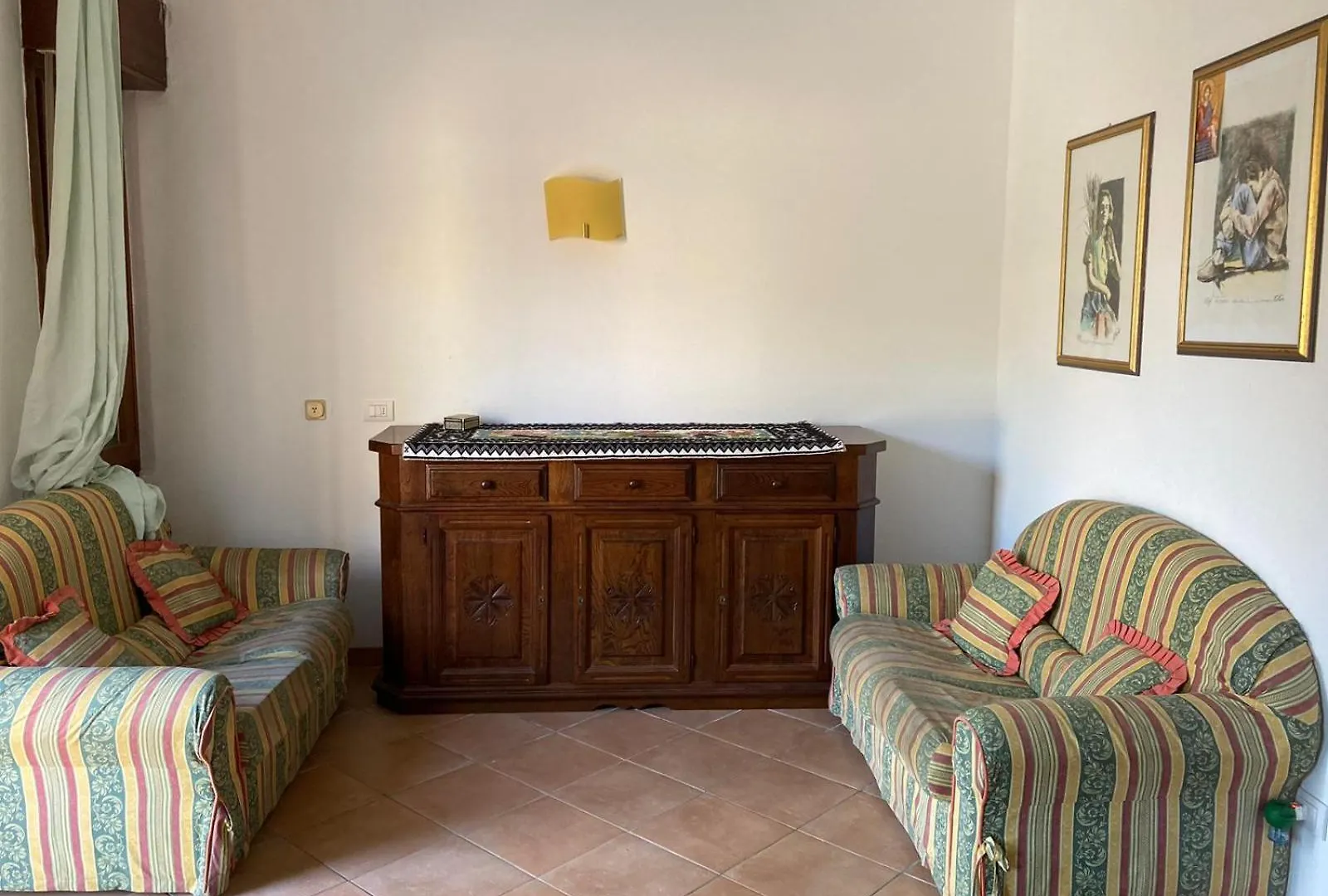 Family Apartment Palau Italy